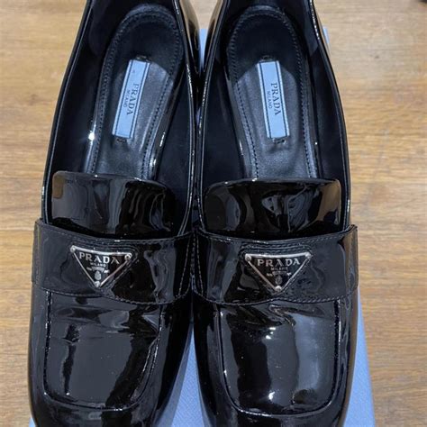 prada calzature donna vernice nero|Prada Calzature Donna Leather Flatform Sandals .